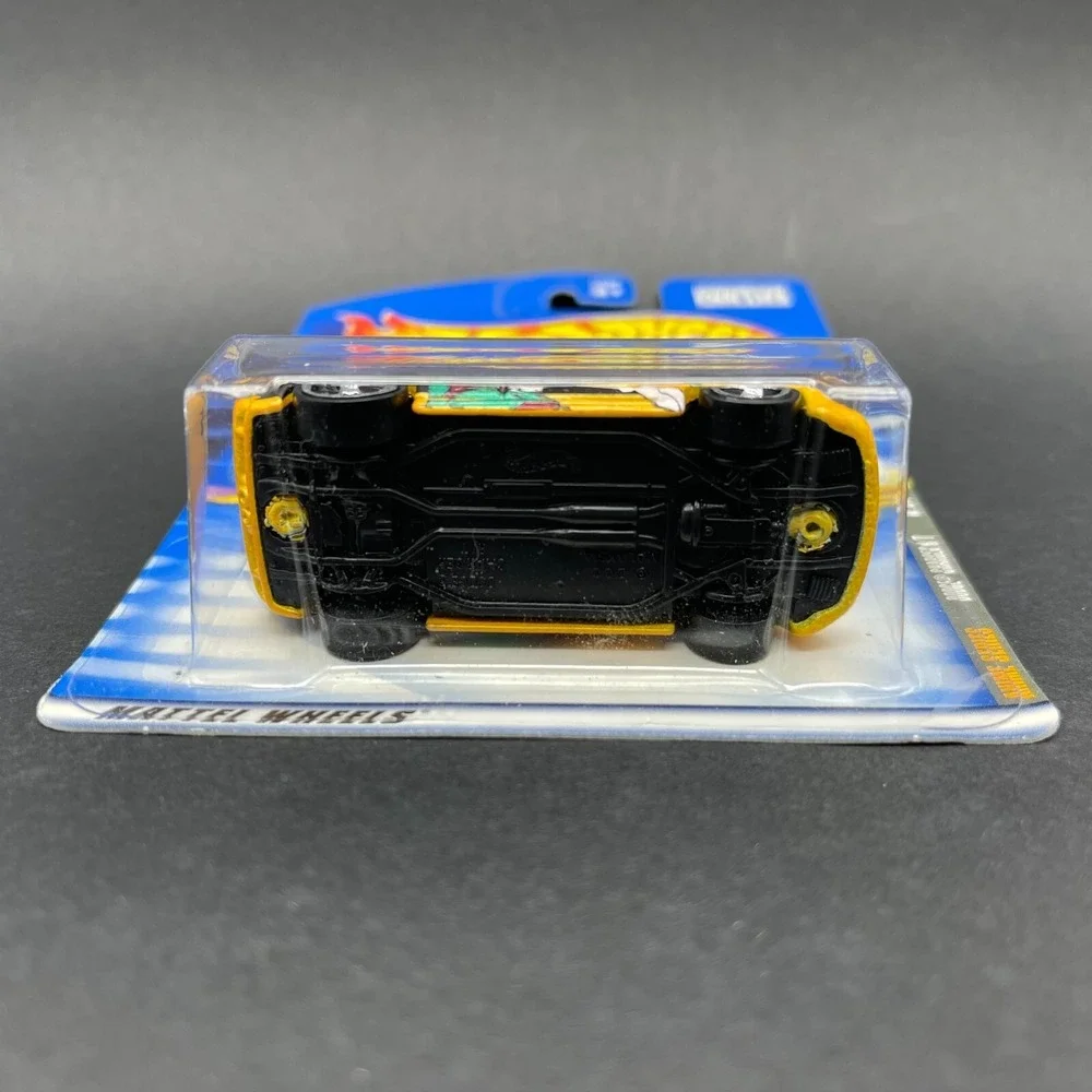 Hot Wheels Anime Series Dodge‎ Charger R/T Muscle Car Yellow Graphics 1/64 #063